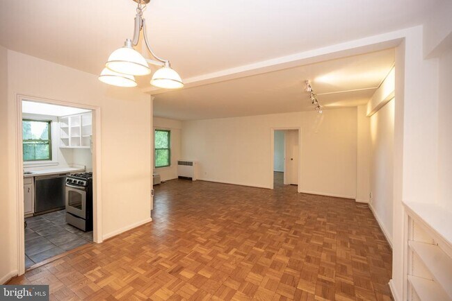 Photo - 2500 Q St NW Unit 506