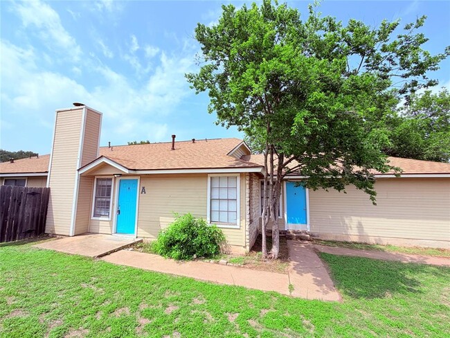 Building Photo - 14200 Sussman Ct