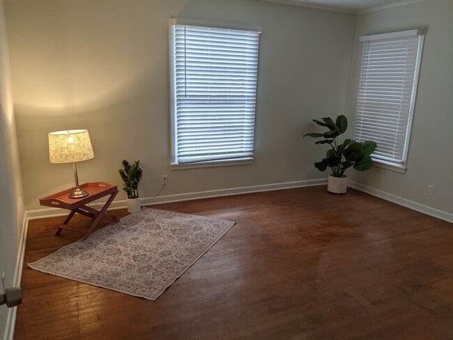 Photo - 2417 S Kennedy Ave House