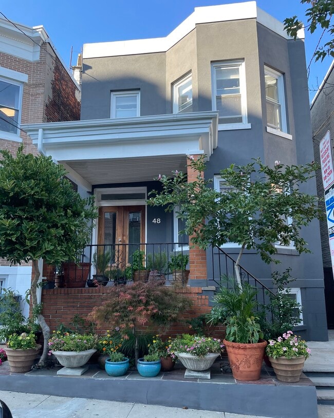 Photo - 48 65th St Unidad Apt. 2