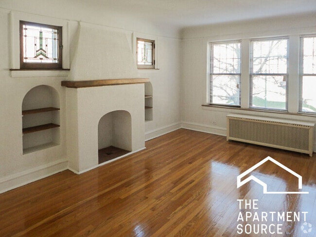 Building Photo - 2611 W Berwyn Ave Unit 1A Rental
