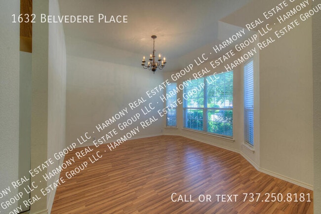 Photo - 1632 Belvedere Pl