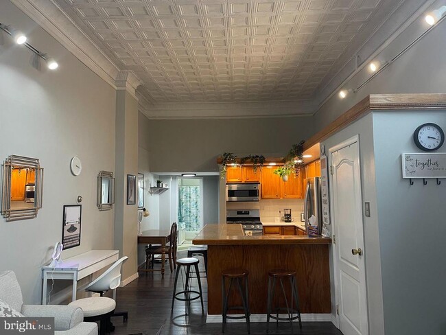 Photo - 949 S 3rd St