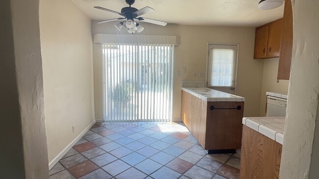 Photo - Charming 2bd 1bth Duplex