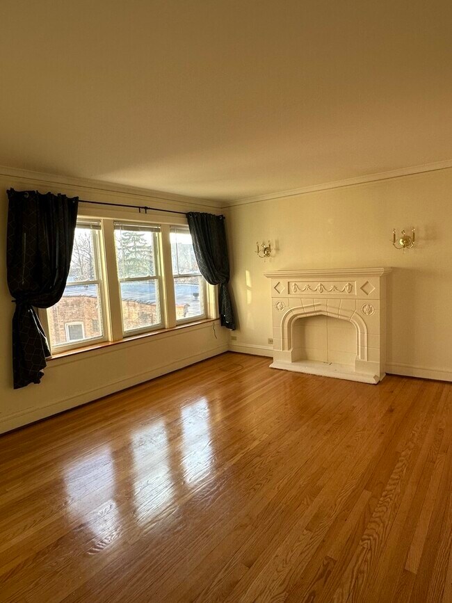 Photo - 1436 W Thome Ave Unit 3D