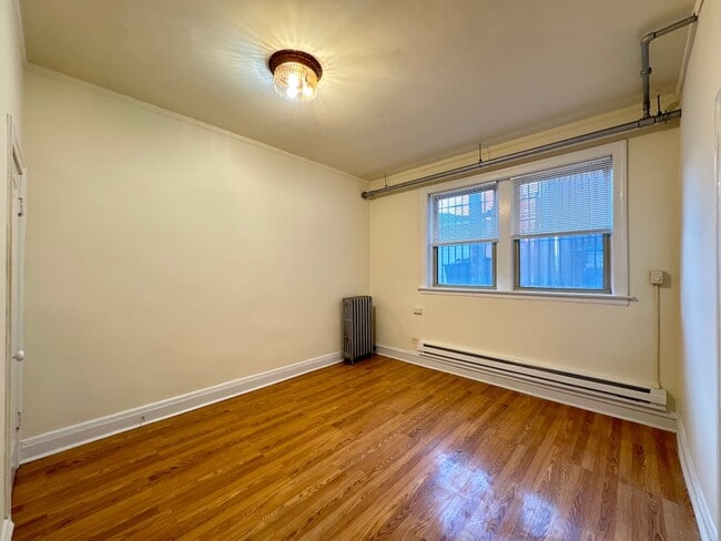 Photo - 2536 N Sawyer Ave Unit 601