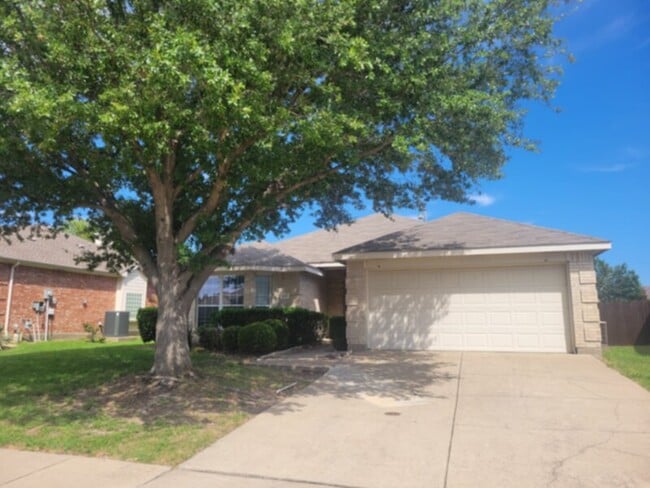 Building Photo - 3 BEDROOM IN DIAMOND CREEK SUBDIVISION - FORNEY