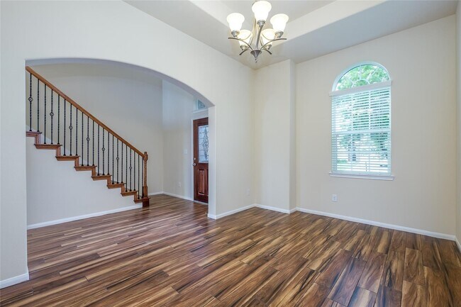 Photo - 8919 Inglebrook Ln