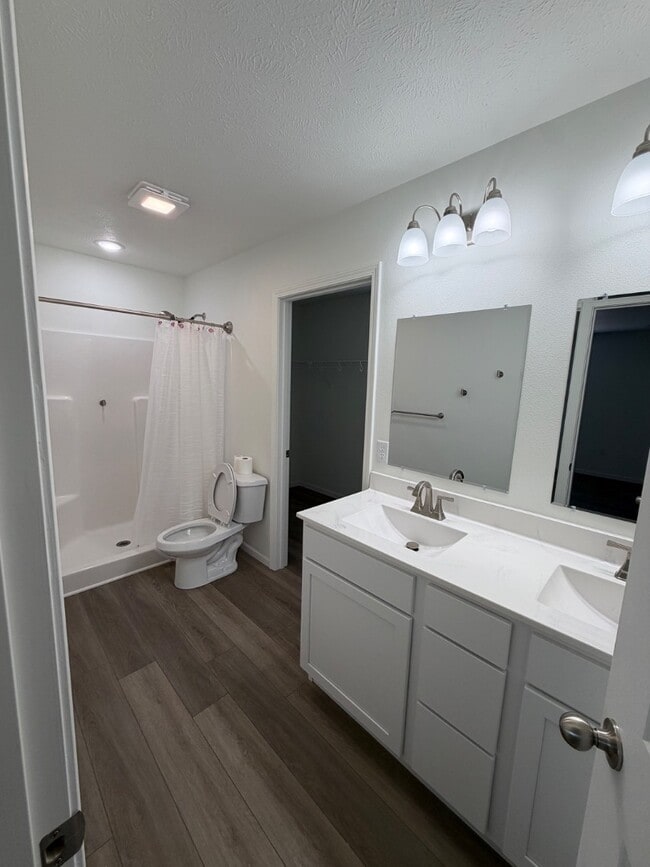 Photo - 188 E Sunset Cove Ln