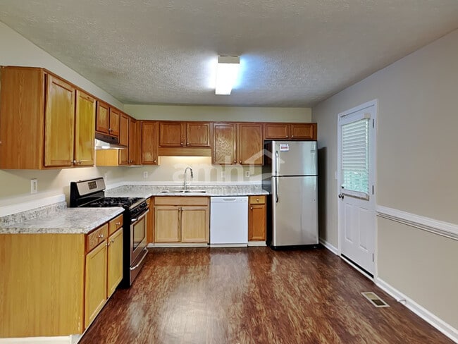 Photo - 114 Bridgewood Dr