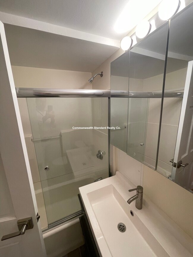 Photo - 1801 Beacon St Unidad 2