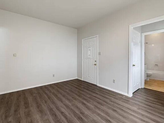 Photo - 1619 Fairview St Unidad 2