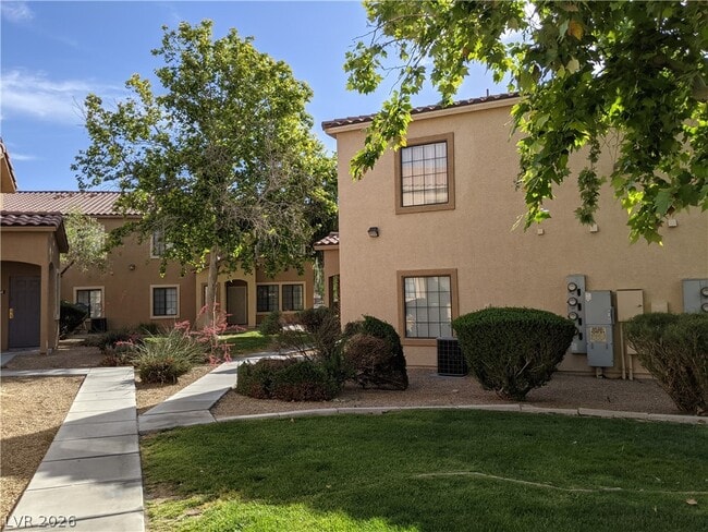 Photo - 2010 Rancho Lake Dr Unit 205