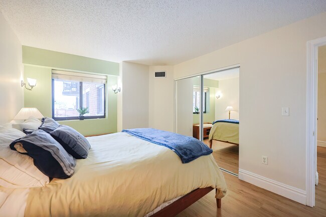 Photo - 15 North Beacon St