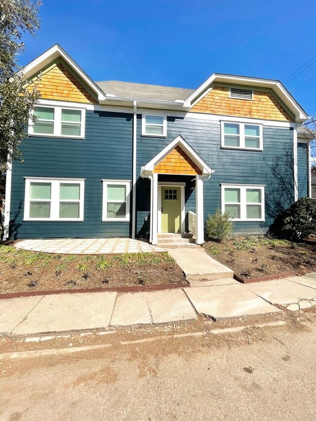 Photo - 4004 Roswell St Unidad 4002 Roswell