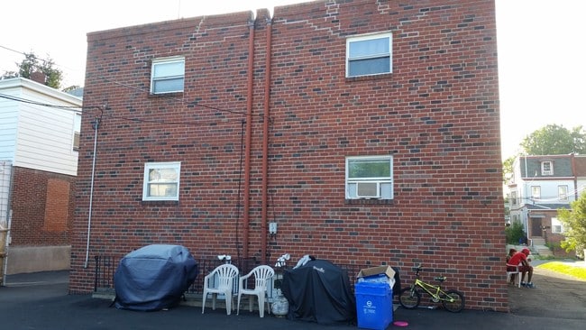 Rear Exterior - 7421 - 7423 Bingham St