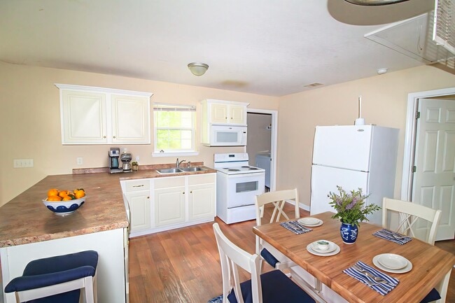 Photo - 122 Harden Rd