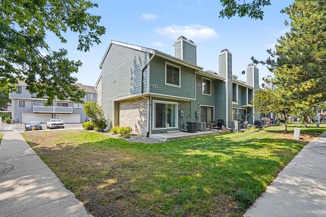 Photo - Spacious 2 Bed 2.5 Bath with a finished basement in the heart of Bear Creek