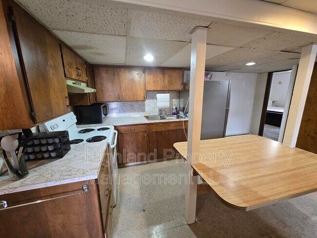 Photo - 520 NE Maple St Unit #C