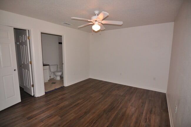 Photo - 6745 Dairy Rd Unit 1