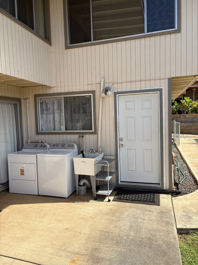 Photo - 2762 Iolani St