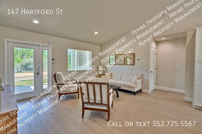 Photo - 147 Hartford St