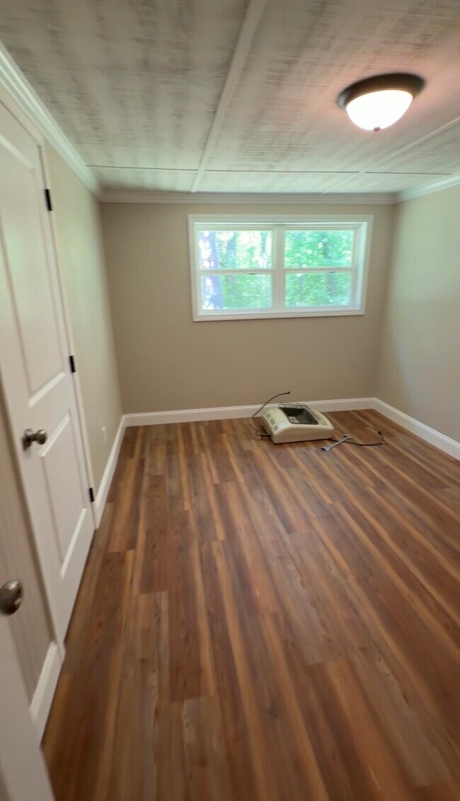 Photo - Adamsburg Home