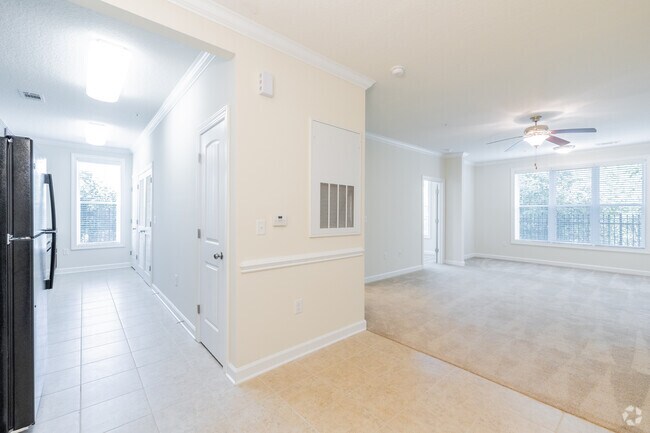 1BR, 1BA
