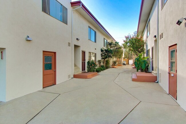 The McLaughlin Avenue Apartments