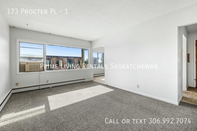 Photo - 173 Procter Pl Unit 1