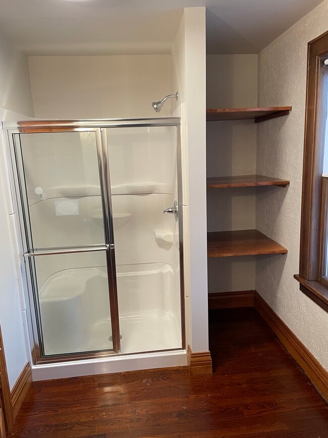 Photo - 204 E 3rd St