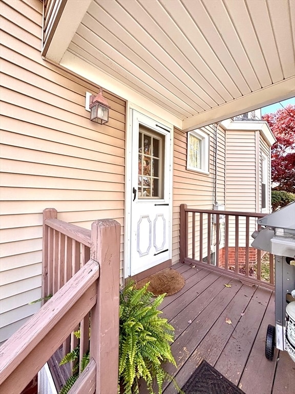 Building Photo - 104 St James Ave Unit 1