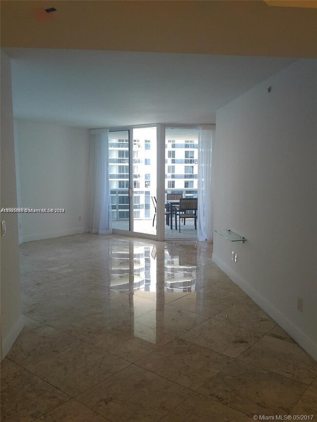 Photo - 4775 Collins Ave Unit 2208