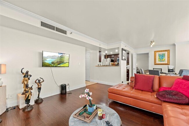 Photo - 3525 Sage Rd Unidad 1210 Rental