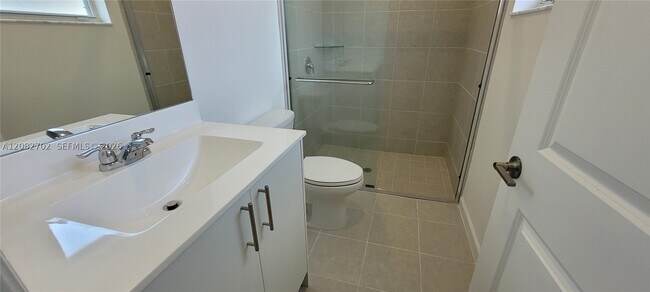 Photo - 2355 SE 24th Ct Unit A