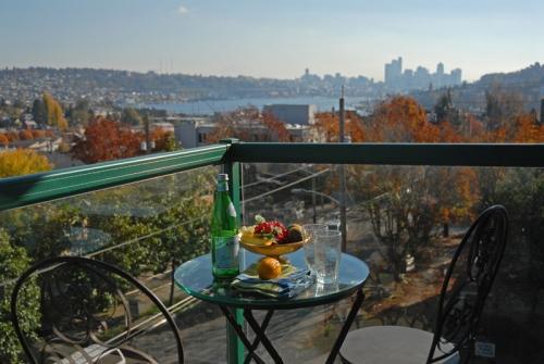 2 bedroom in Seattle WA 98103 - 2 bedroom in Seattle WA 98103 Unidad 302 Rental