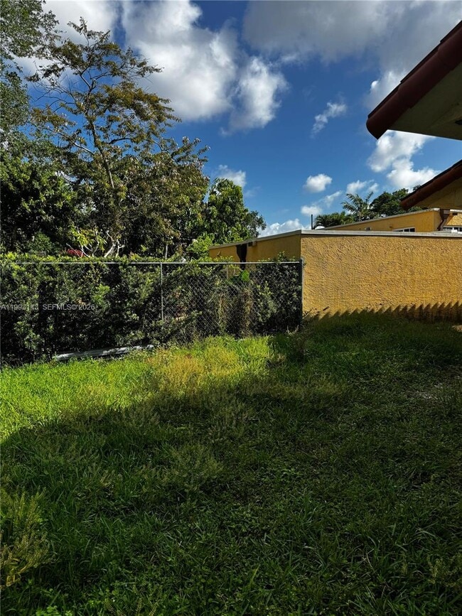 Photo - 2194 SW 57th Ct