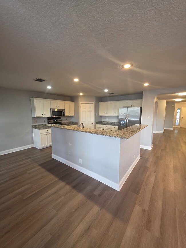 Photo - 7119 Capricorn Way
