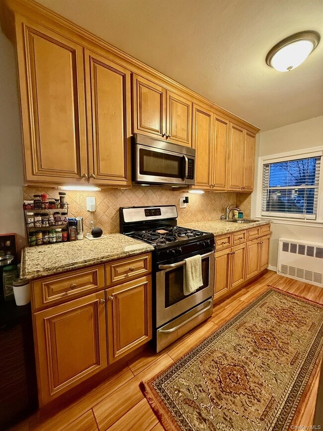 Photo - 21-22-22 Clintonville St Unit 1