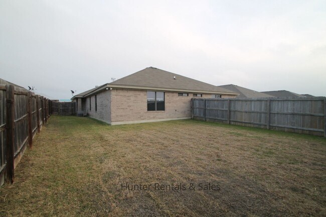 Photo - Low Traffic Circle!