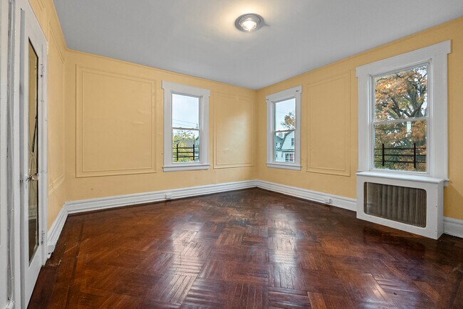 Photo - 187-189-189 Renner Ave