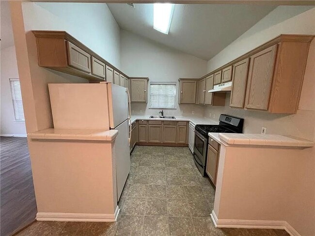 Photo - 5701 Signal Point