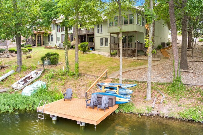 15 Baywater Ln Unit SI ID1221842P