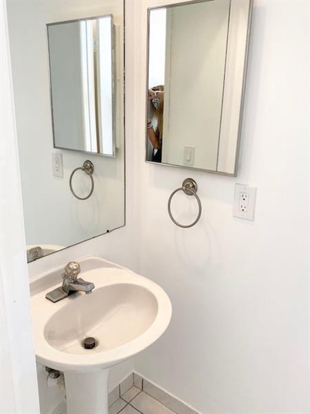 Photo - 3145 N 37th Ave
