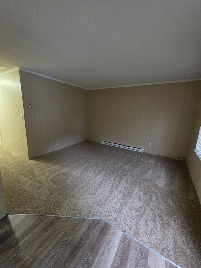 Photo - 3 BR - Looks New!!!!