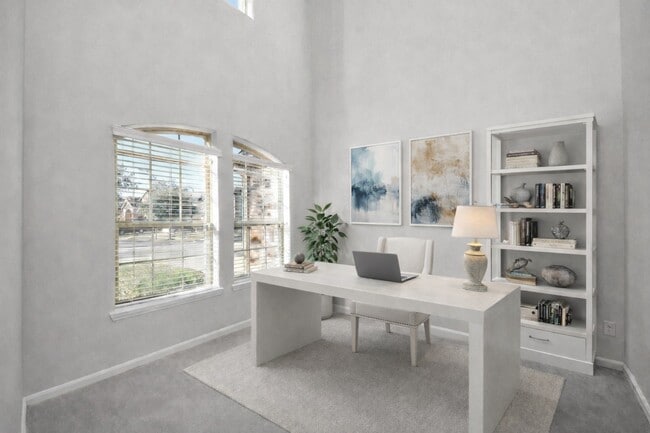 Photo - 4919 Blackwater Ln