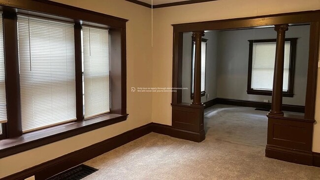 Photo - 87 Holbrooke St