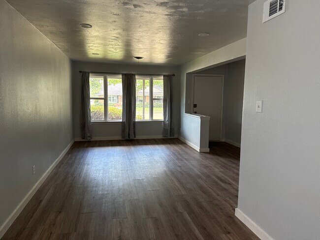 Photo - 9655 Lanward Dr