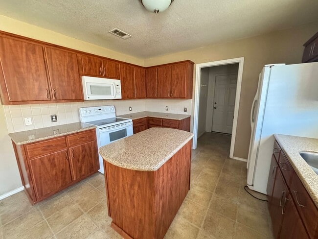 Photo - 3903 Tiger Dr