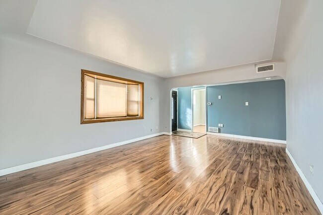 Photo - 9300 Ellen Ct